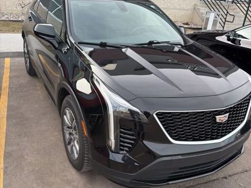 Certified 2019 Cadillac XT4 Sport w/ Cold Weather Package image 4