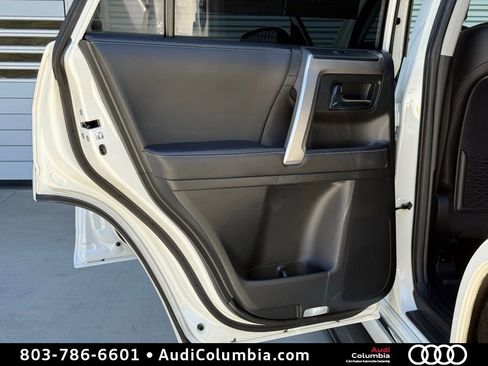 Used 2023 Toyota 4Runner Limited AWD/4WD image 24