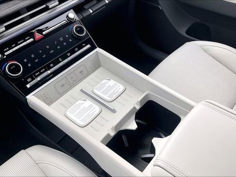 New 2026 Hyundai Santa Fe Limited FWD image 8