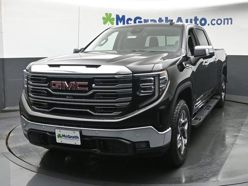 New 2026 GMC Sierra 1500 SLT w/ SLT Premium Plus Package AWD/4WD image 18
