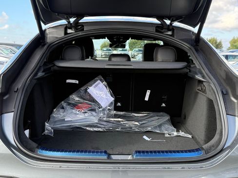 New 2026 Mercedes-Benz GLE 53 AMG 4MATIC Coupe image 12