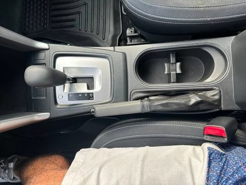 Used 2016 Subaru Forester 2.5i Premium w/ Popular Package #2 AWD/4WD image 18