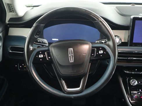 Used 2020 Lincoln Corsair Reserve w/ Equipment Group 202A image 16