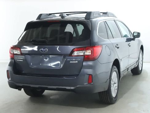 Used 2017 Subaru Outback 2.5i Premium image 44