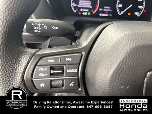 Used 2023 Honda HR-V LX image 12