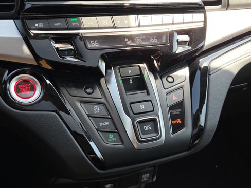 New 2026 Honda Odyssey Touring image 24