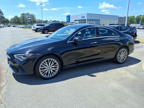 Used 2025 Mercedes-Benz CLA 250 4MATIC image 3