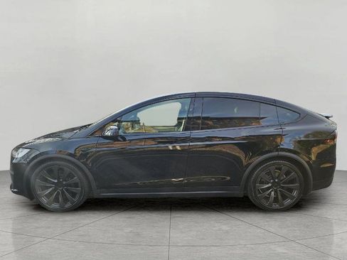 Used 2022 Tesla Model X image 7