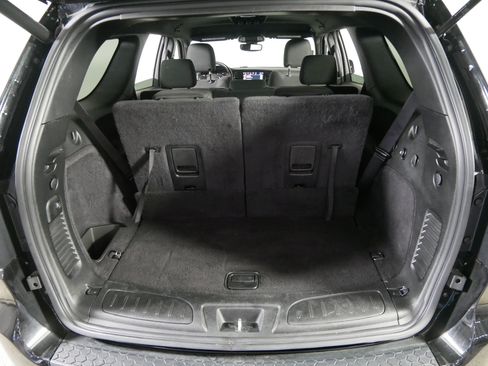 Used 2025 Dodge Durango GT AWD/4WD image 18
