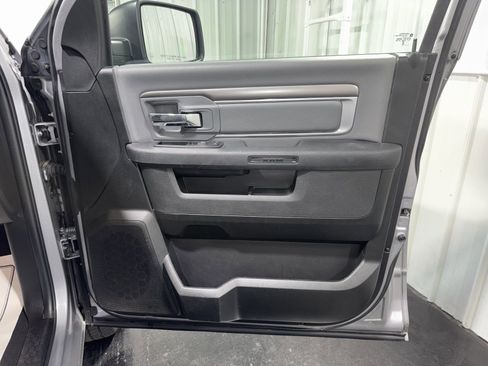 Used 2024 RAM 1500 Classic SLT image 11