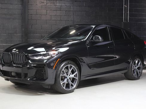 Used 2023 BMW X6 xDrive40i w/ M Sport Package image 4