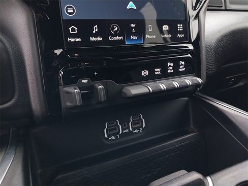 Used 2023 RAM 3500 Laramie w/ Night Edition image 17