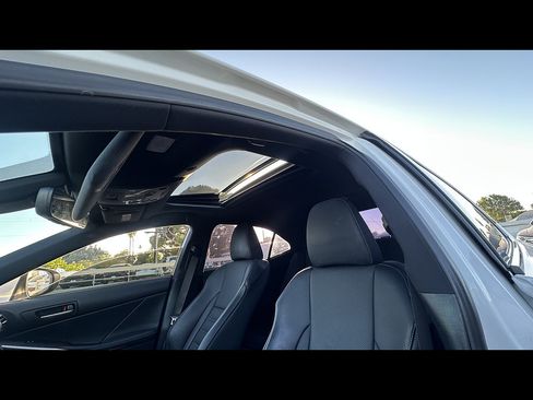 Used 2020 Lexus IS 300 F Sport w/ F Sport Package RWD image 6