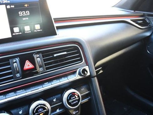 Used 2019 Genesis G70 2.0T Advanced w/ Sport Package image 29