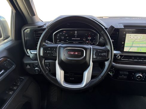 Used 2025 GMC Sierra 1500 SLT AWD/4WD image 13
