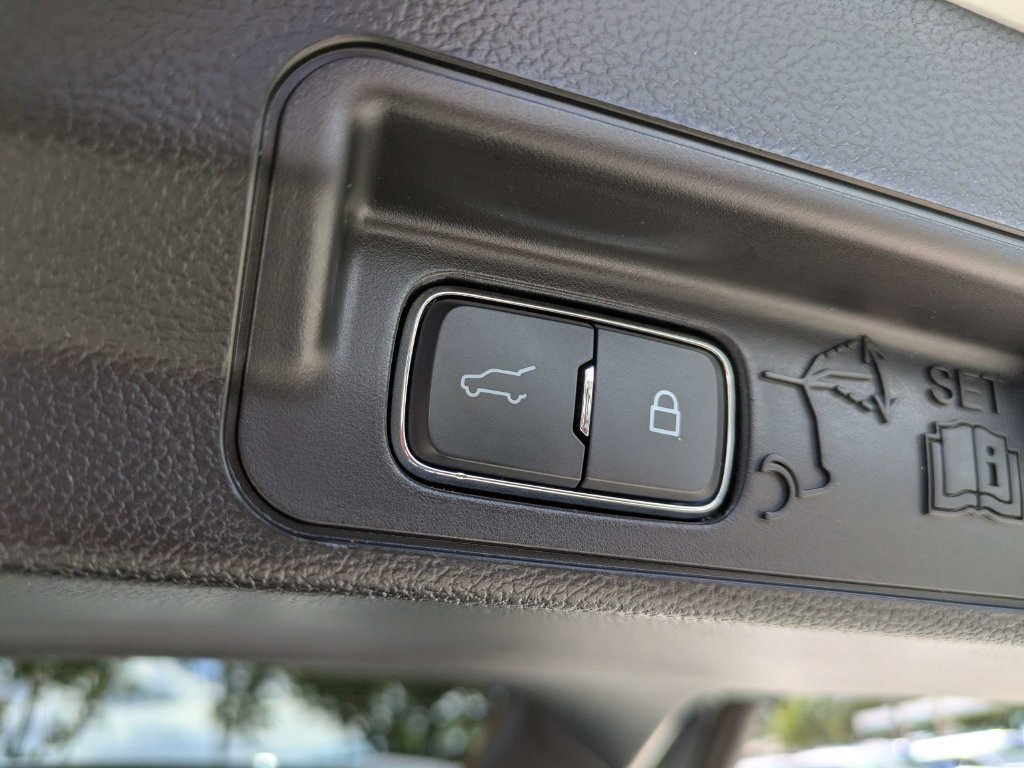 Used 2023 Ford Explorer Timberline AWD/4WD image 14