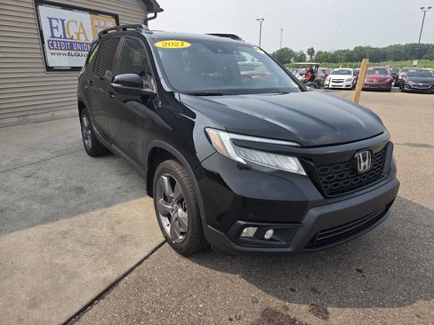 Used 2021 Honda Passport Touring image 3