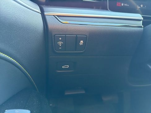 Used 2025 Kia K5 GT w/ GT1 Package image 16