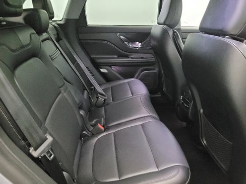Used 2022 Lincoln Corsair AWD w/ Premium Package image 19