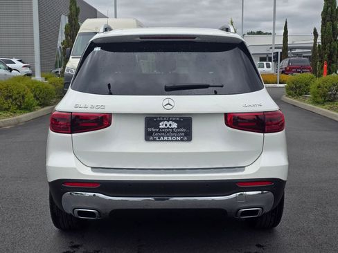 New 2026 Mercedes-Benz GLB 250 4MATIC image 5