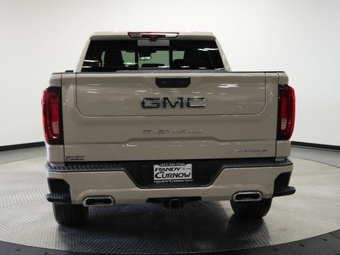New 2026 GMC Sierra 1500 Denali Ultimate AWD/4WD image 8