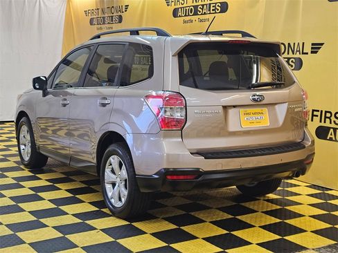 Used 2015 Subaru Forester 2.5i Limited image 5