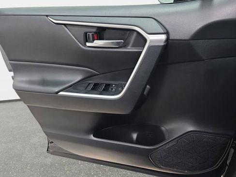 Certified 2024 Toyota RAV4 XLE image 22