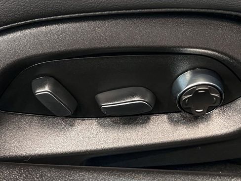 Used 2020 Chevrolet Corvette Stingray w/ 2LT Preferred Equipment Group image 93