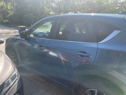 Used 2018 MAZDA CX-5 Touring w/ Preferred Equipment Package image 11