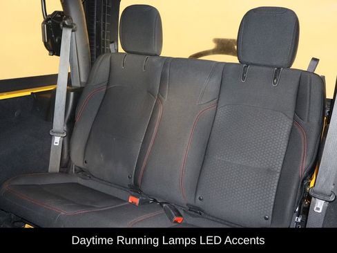 Used 2019 Jeep Wrangler Rubicon w/ LED Lighting Group image 14