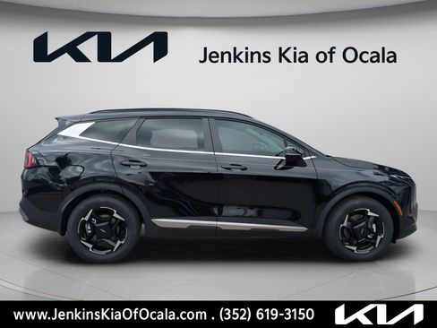 New 2026 Kia Sportage EX w/ EX Panorama Roof Package FWD image 2