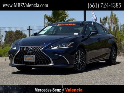 Used 2025 Lexus ES 300h w/ Premium Package