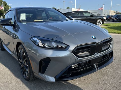 Used 2025 BMW M235i xDrive w/ Premium Package image 2