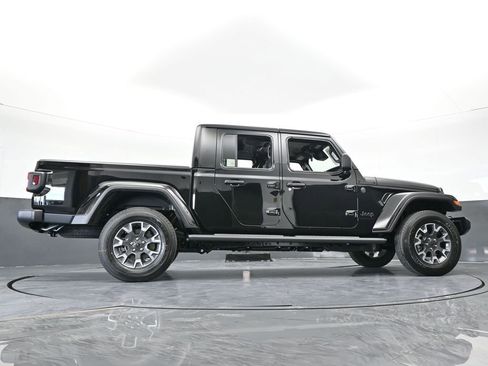 New 2026 Jeep Gladiator Sport image 56
