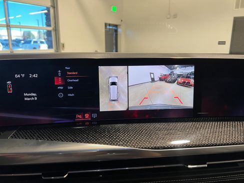 Used 2026 Cadillac Escalade V image 18