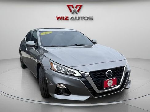 Used 2020 Nissan Altima 2.5 SV image 5