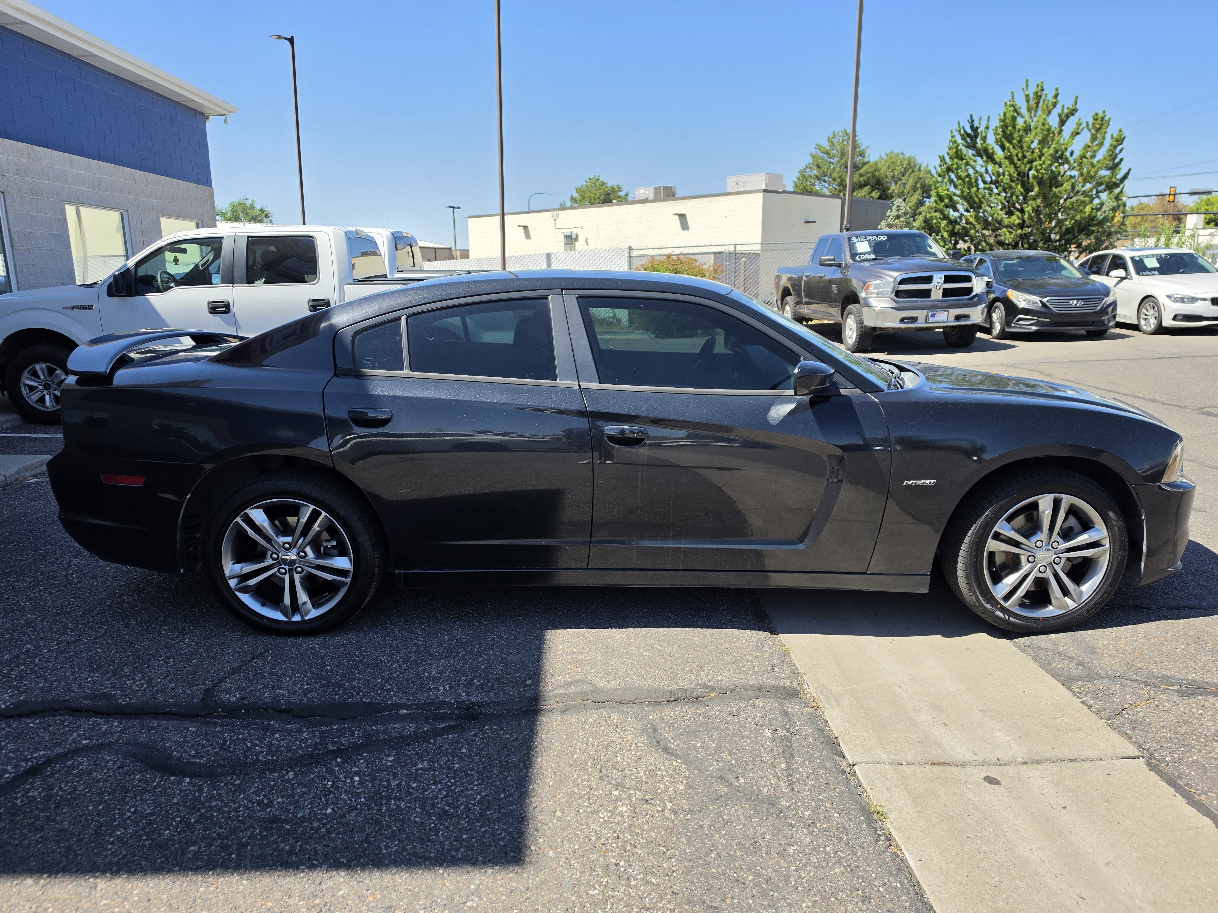 Used 2014 Dodge Charger R/T AWD/4WD image 8