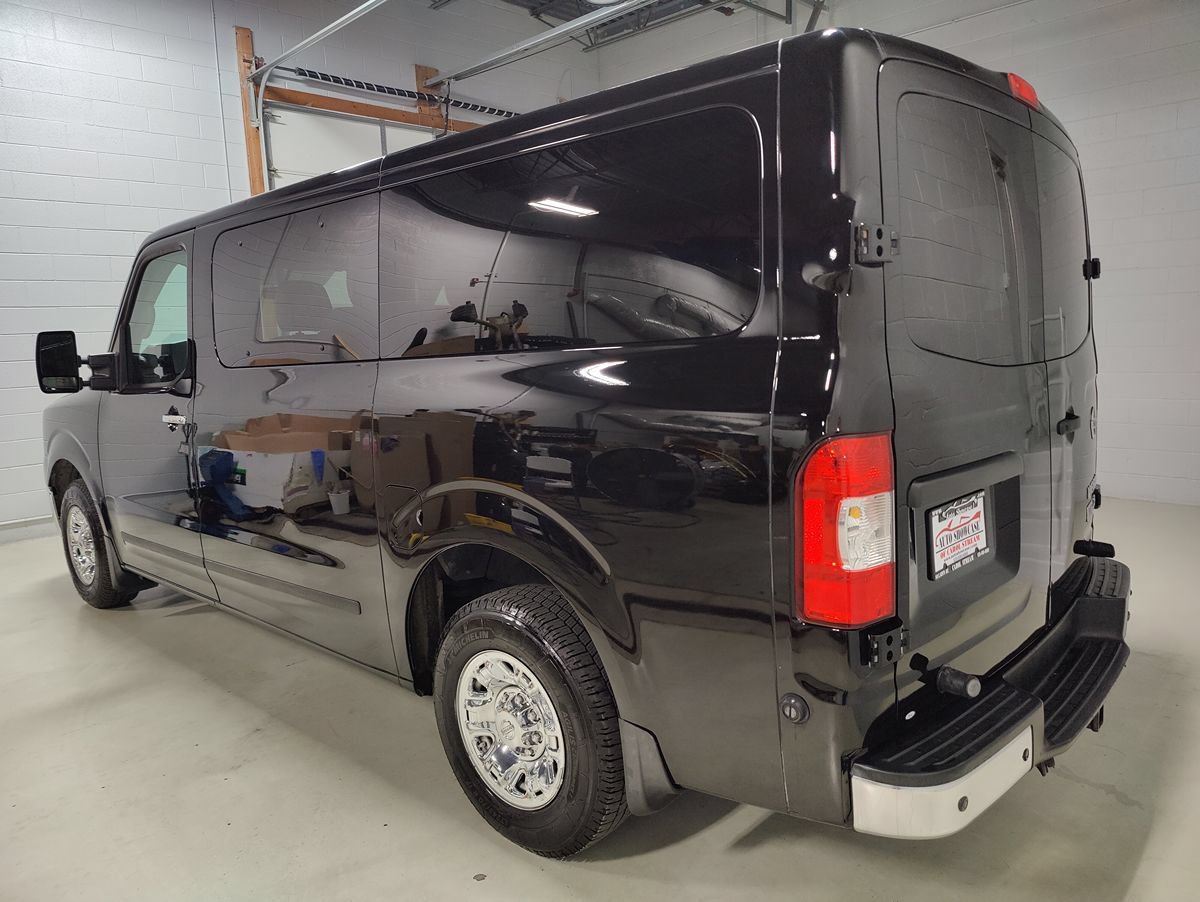 Used 2015 Nissan NV 3500 SL w/ Technology Package RWD image 22