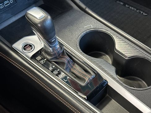 Used 2022 Nissan Altima 2.5 SR image 22