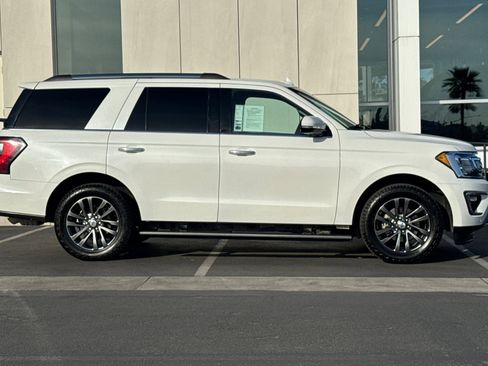 Used 2021 Ford Expedition Limited image 2