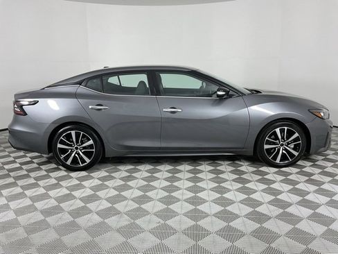 Used 2023 Nissan Maxima SV w/ Floor Mat Group image 4