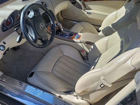 Used 2008 Mercedes-Benz SL 55 AMG image 10