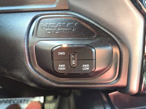 Used 2025 RAM 2500 Laramie w/ Sport Appearance Package AWD/4WD image 18