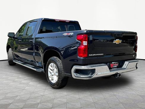 Used 2024 Chevrolet Silverado 1500 LT w/ Max Trailering Package AWD/4WD image 4