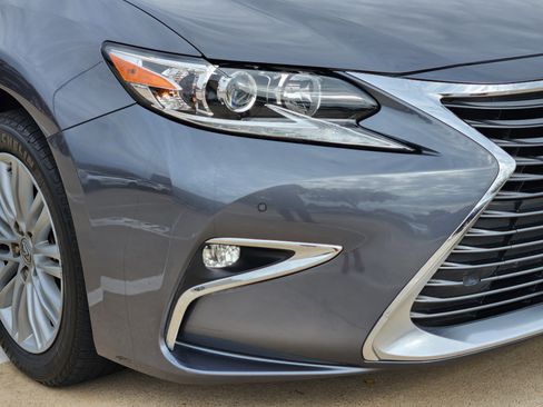 Used 2017 Lexus ES 350 image 5