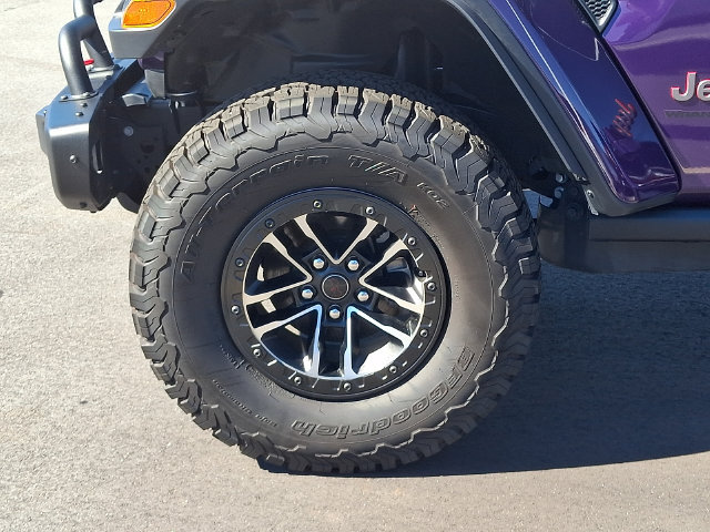 Used 2026 Jeep Wrangler Rubicon AWD/4WD image 8