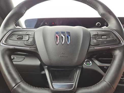 Used 2024 Buick Envista Sport Touring w/ Convenience I Package FWD image 32