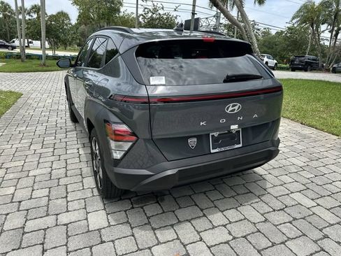 Used 2025 Hyundai Kona SEL FWD image 34