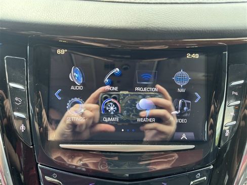 Used 2017 Cadillac Escalade Luxury AWD/4WD image 20