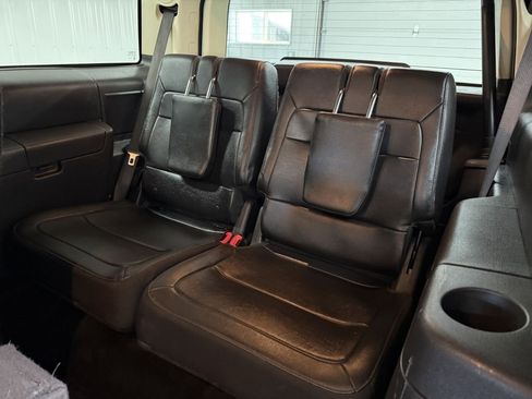 Used 2018 Ford Flex Limited image 24
